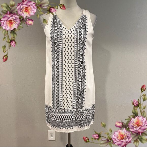Old Navy White and Black Sleeveless a-line mini Dress size extra small - Picture 1 of 11